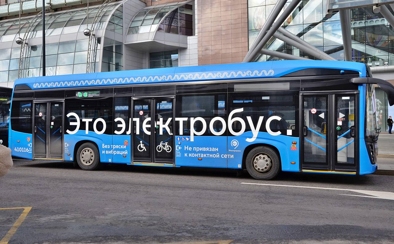 Парк позволит вместить сразу 300 крупногабаритных машин — 200 электробусов и 100 автобусов. Фото: Анна Быкова
