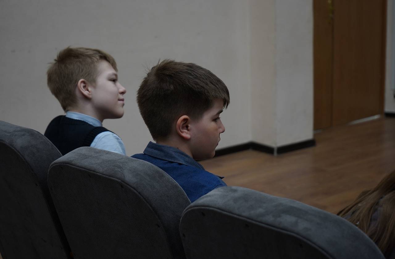 На встречу пригласили всех желающих, в том числе детей от 6 лет. Фото: Анна Быкова, «Вечерняя Москва» 
