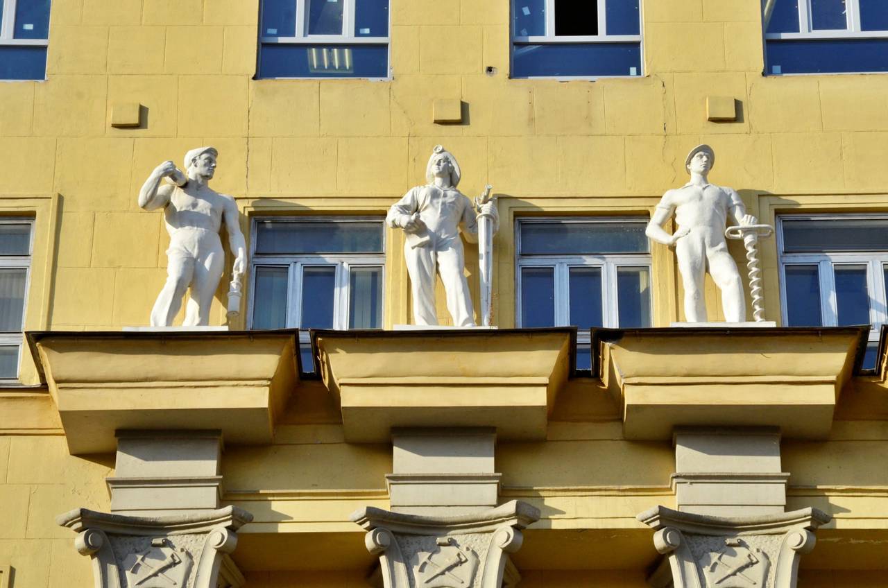 Здание построили в 1801–1802 годах по проекту архитектора Алексея Бакарева. Фото: Анна Быкова, «Вечерняя Москва»
