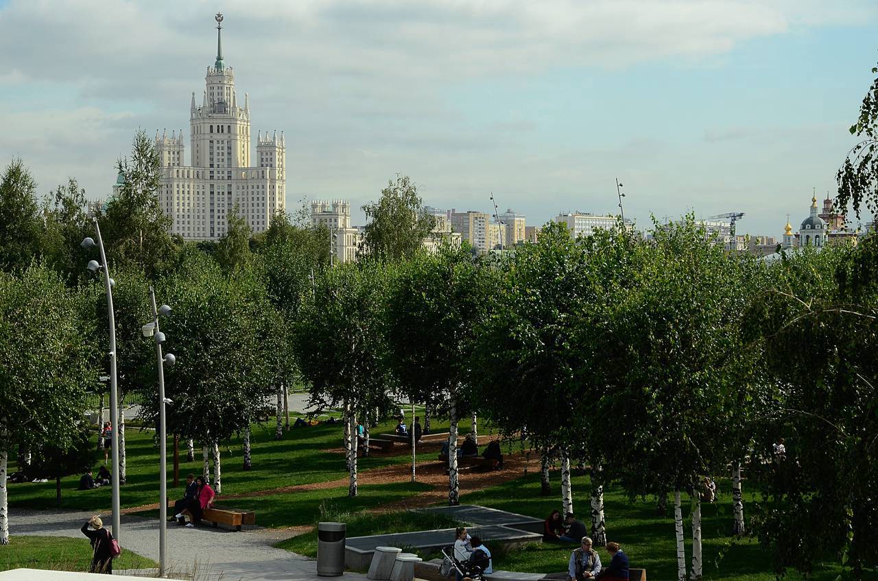 Светлана Акулова пригласила москвичей участвовать в конкурсе «Городское садоводство». Фото: Анна Быкова, «Вечерняя Москва»