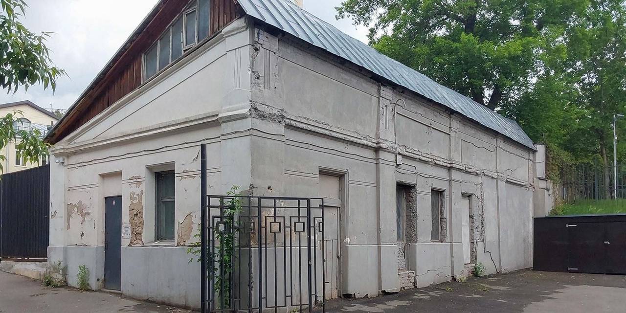 Продажа нежилых помещений для бизнеса позволяет развивать экономику города, сохраняя при этом исторический облик столицы. Фото: сайт мэра Москвы
