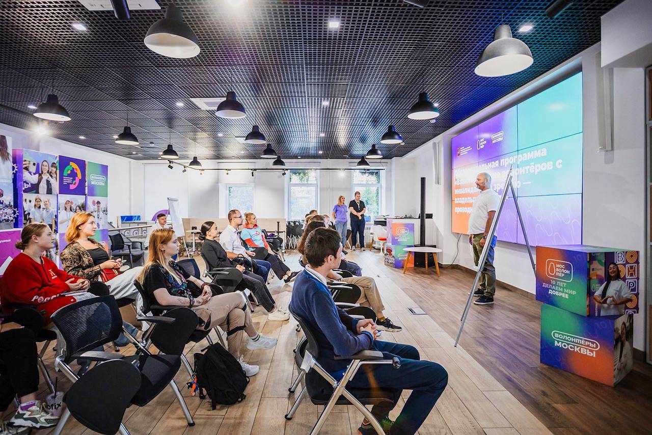 Столичные организации стали чаще использовать возможности для волонтерства. Фото: пресс-служба Комитета общественных связей и молодежной политики города Москвы