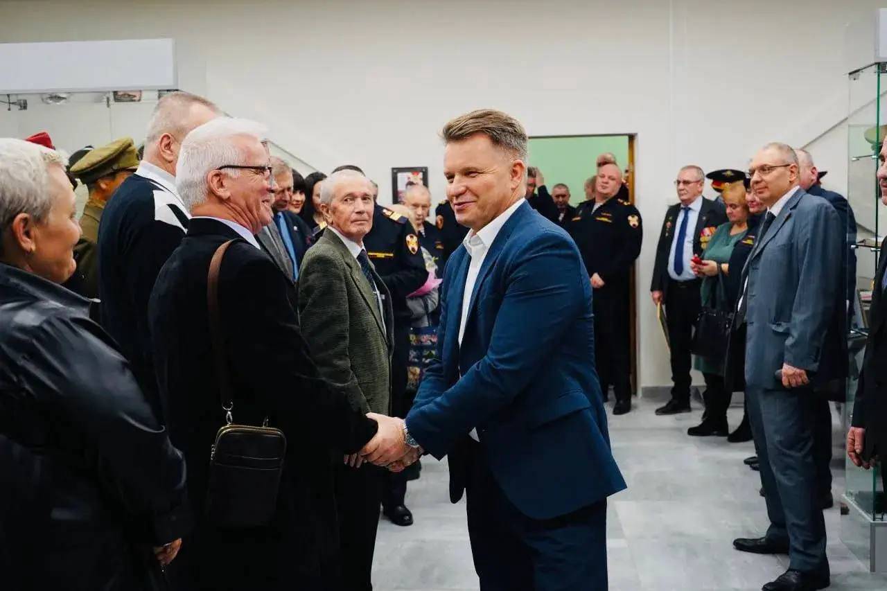 Сотрудники вневедомственной охраны столичного главка Росгвардии отметили День ветеранов войск правопорядка Фото: Сотрудники вневедомственной охраны столичного главка Росгвардии отметили День ветеранов войск правопорядка. Фото: пресс-служба Росгвардии