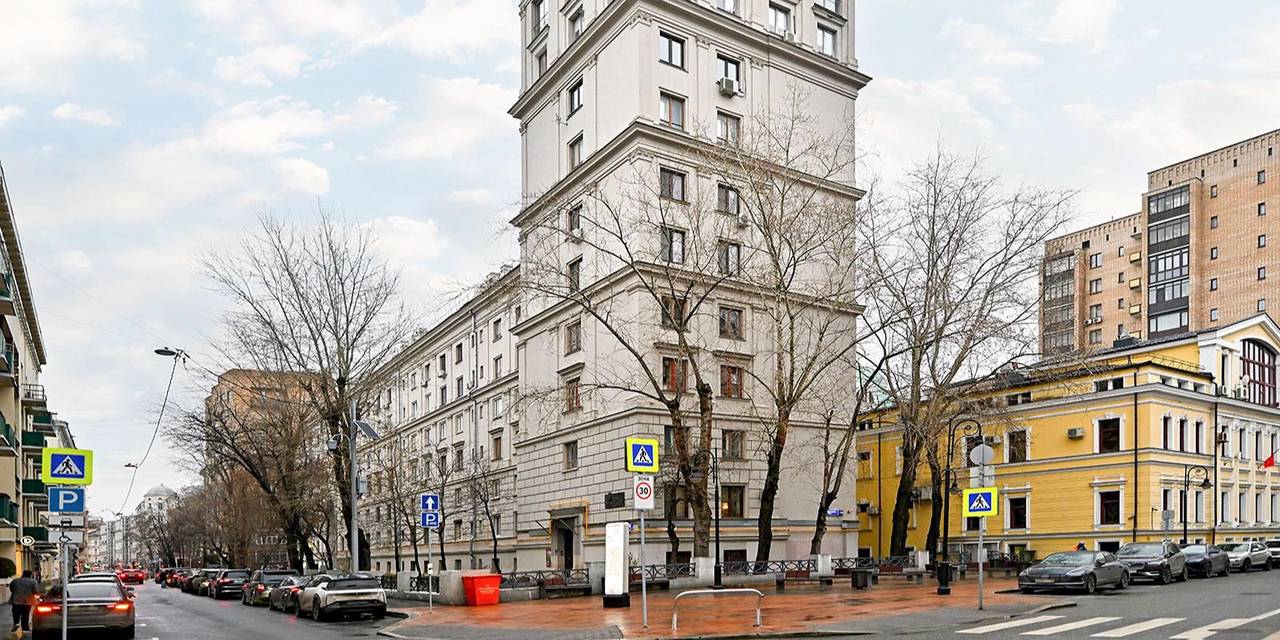 Кроме того за процессом будут наблюдать представители Департамента культурного наследия, так как дом является памятником архитектуры. Фото: пресс-служба Комплекса градостроительной политики и строительства города Москвы