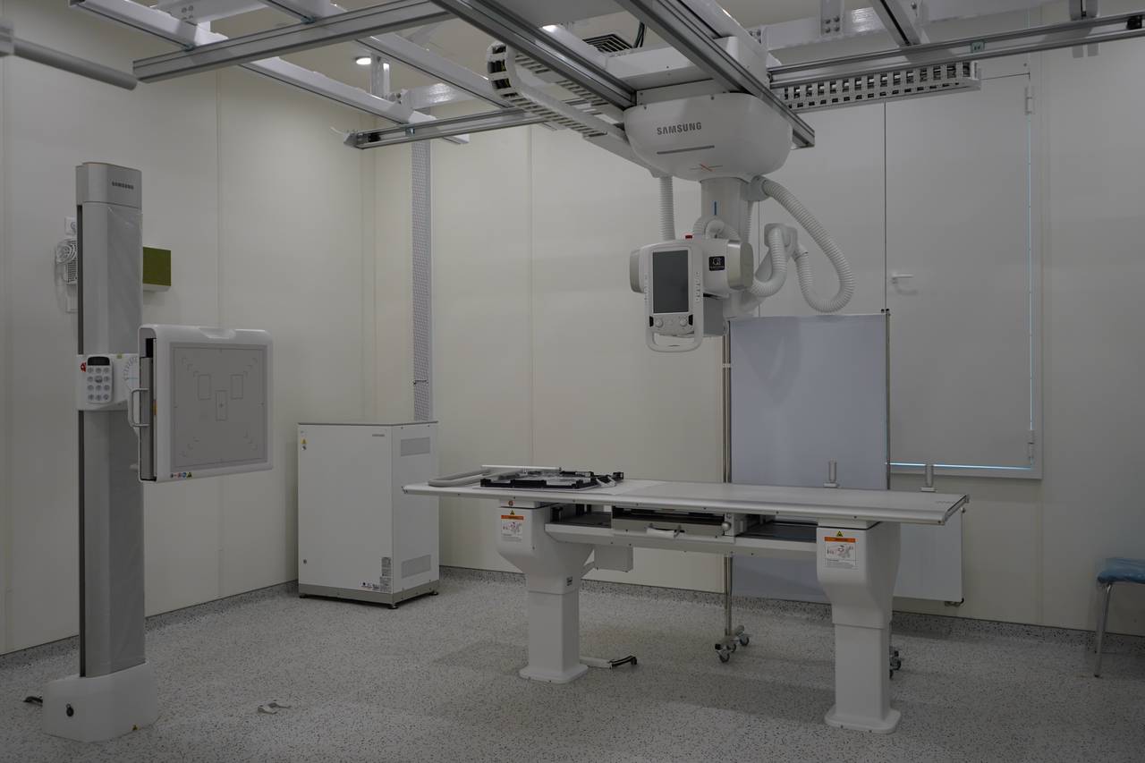 Девушка обратилась к врачу с незначительным кашлем, рентгеновское исследование показало пневмонию, а КТ направило врачей к более серьезному диагнозу. Фото: Анна Быкова, «Вечерняя Москва»