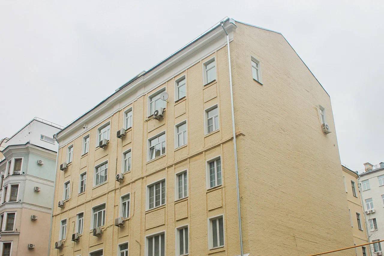 В рамках капремонта привели в порядок фасад, крышу и подвалы. Фото: пресс-служба ФКР Москвы