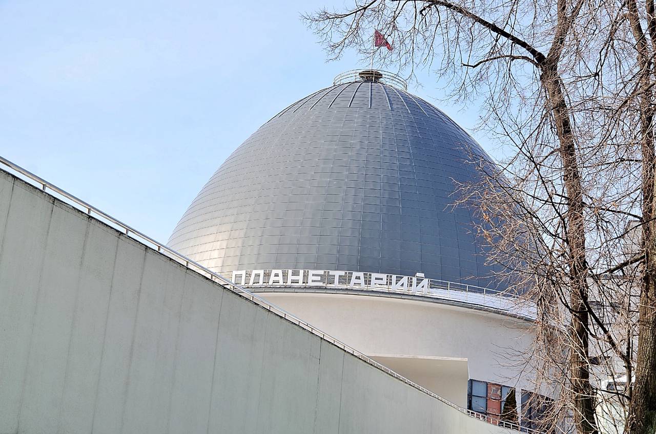 Благодаря голосованию дети подробнее узнают об астрономии, физике и истории, а также о космосе и научных экспериментах. Фото: Анна Быкова, «Вечерняя Москва»